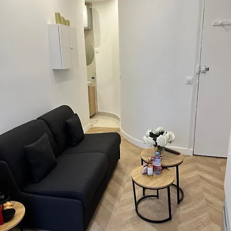 Apartment Champs Elysees Tour Eiffel Paris